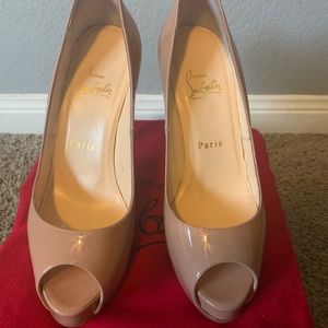 🚫🚫SOLD🚫🚫Louboutin New Very Prive 120 mm
